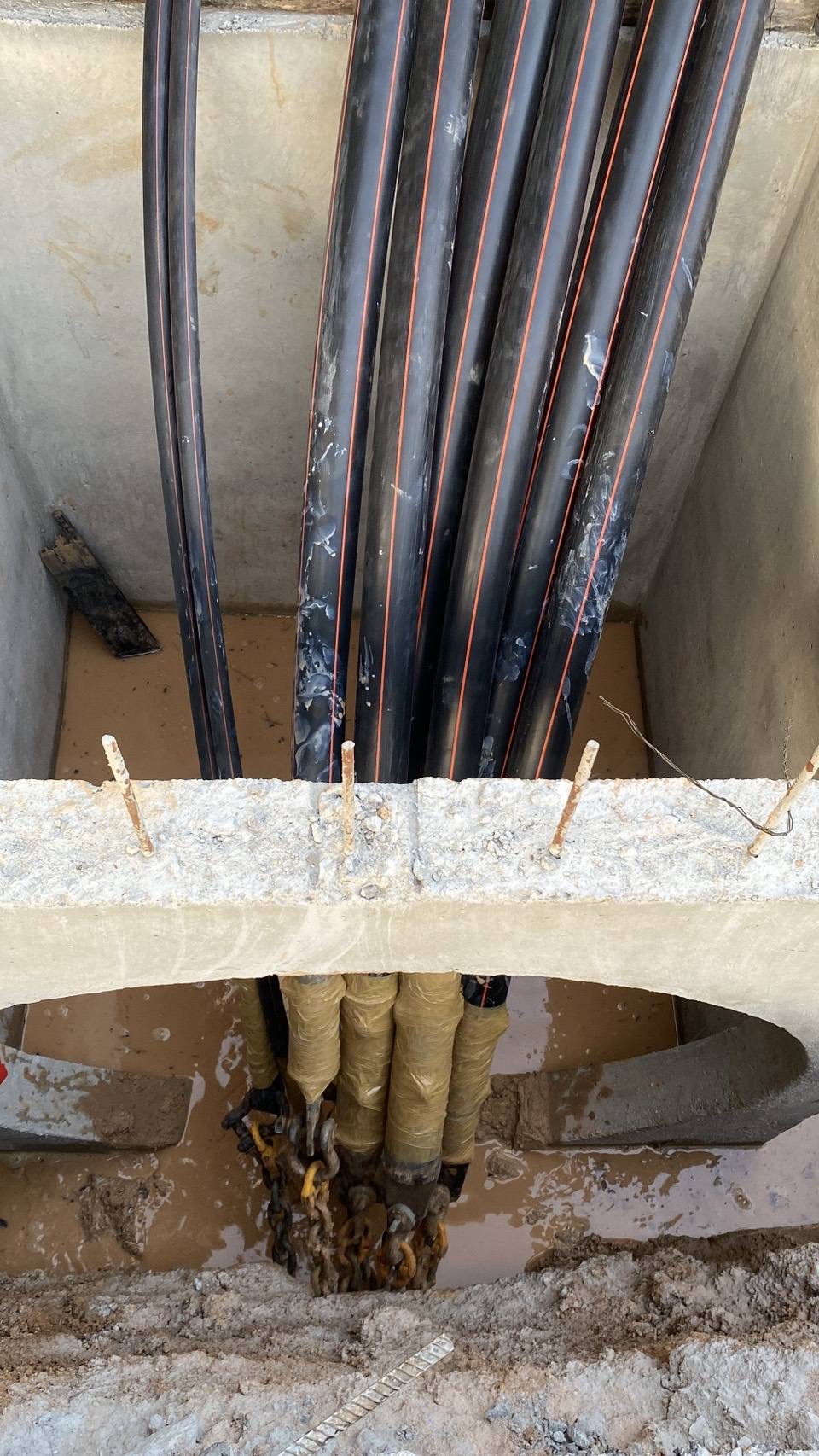 งานดันลอดท่อแบบ HDD ท่อ HDPE บ.SCI แหลมฉบัง และ คิง เฟอร์นิเจอร์ ไทย ระยอง ปลวกแดง