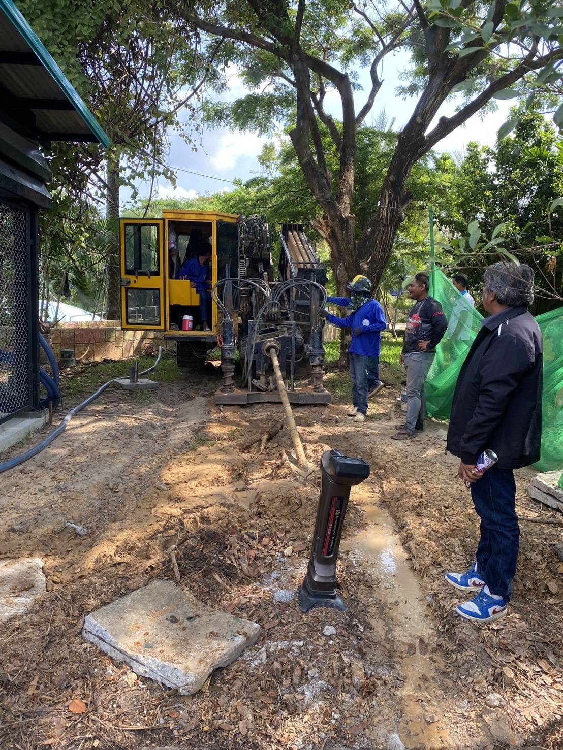 งานเจาะคว้านหลุมเจาะ (HDD)  สวนน้ำรามายณะ พัทยา